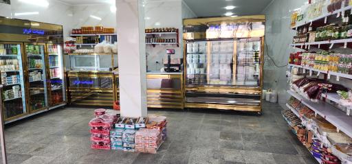 عکس لبنیات فراز 