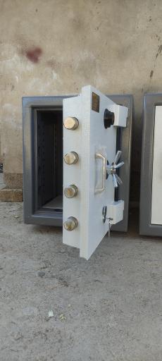 عکس گاوصندوق سازی گلد سیف کاوه