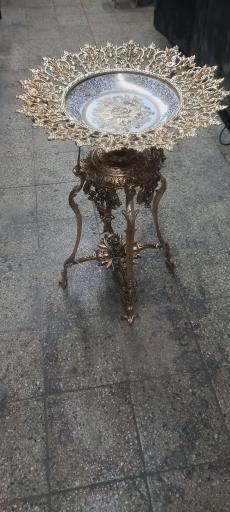 عکس کارگاه تولیدی لوستر و منسوجات برنز