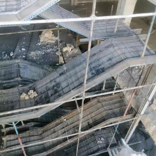 عکس کارگاه تیرچه بلوک و جرثقیل آبسری