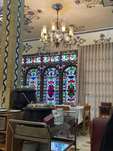 عکس رستوران شهرزاد