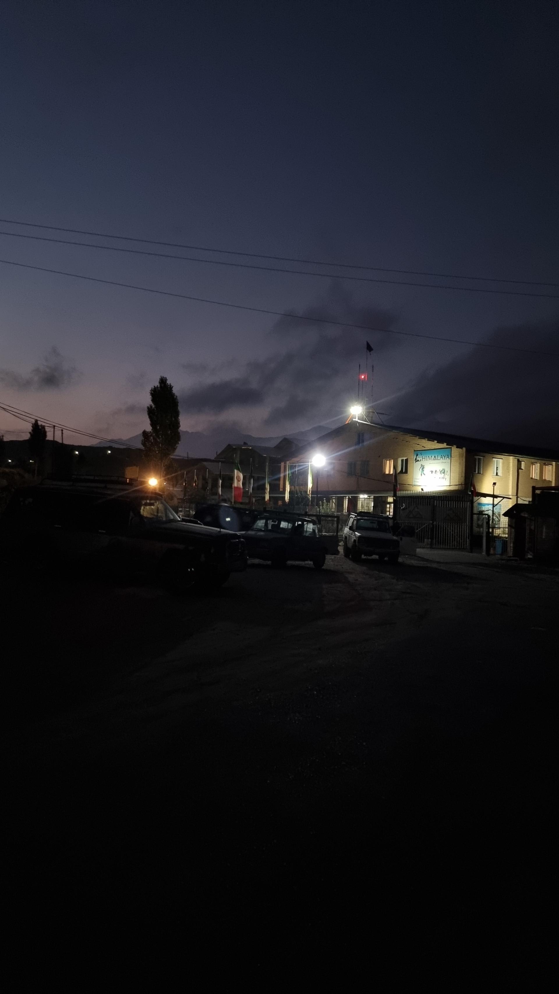 عکس فدراسیون کوهنوردی و مجتمع کوهستانی پلور