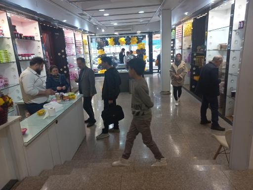 عکس فرآورده های کنجدی سویدا