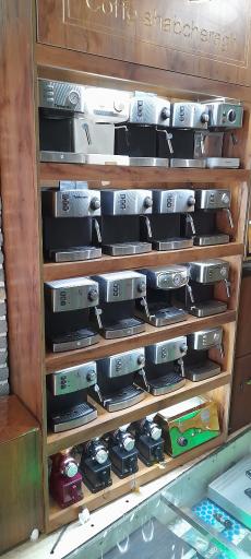 عکس قهوه سرای شب چراغ