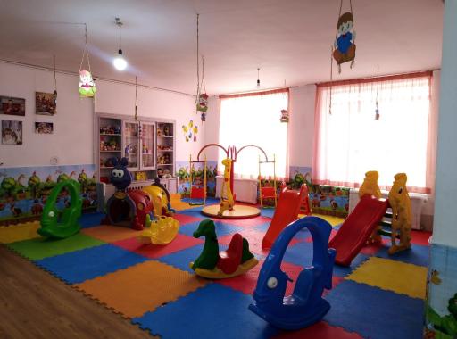 عکس مهدکودک وپیش دبستانی مقدس