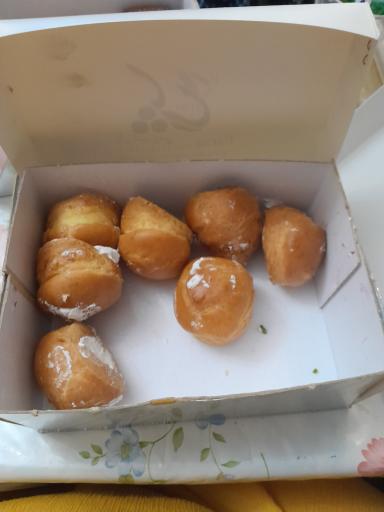 عکس نان فانتزی و شیرینی پارسا