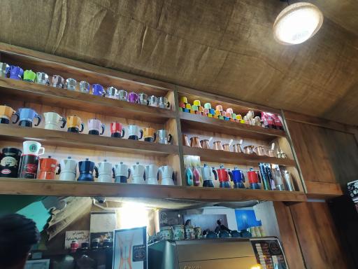 عکس قهوه سرای شب چراغ