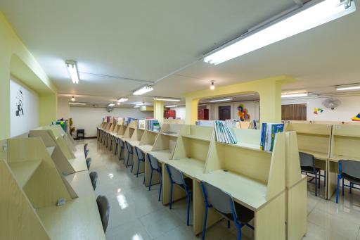 عکس متوسطه دوم دخترانه علوی (شعبه آریاشهر منطقه 5)