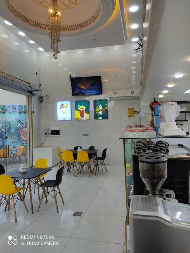 عکس آبمیوه فروشی حاج علی