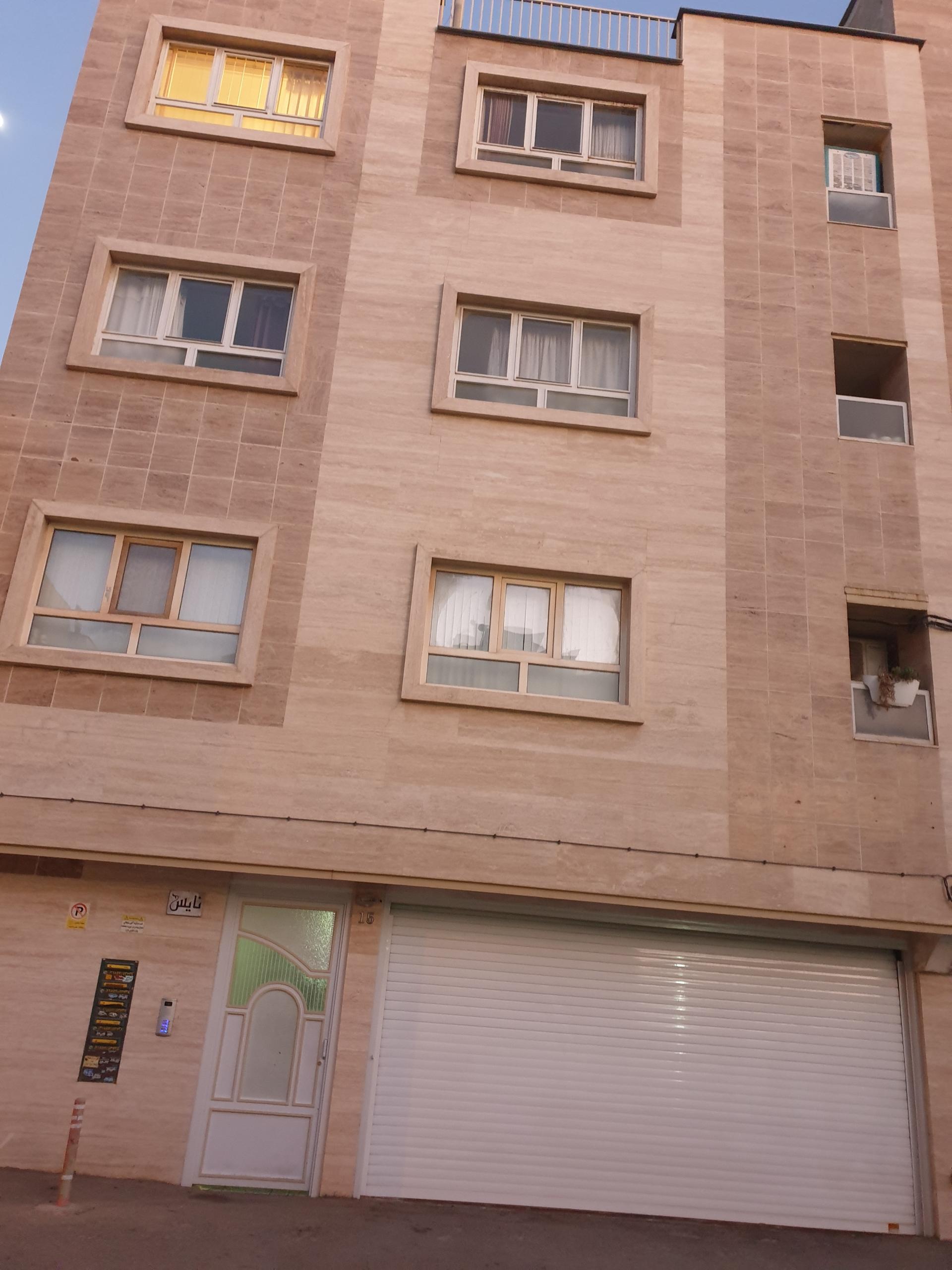 عکس ساختمان حدیث 