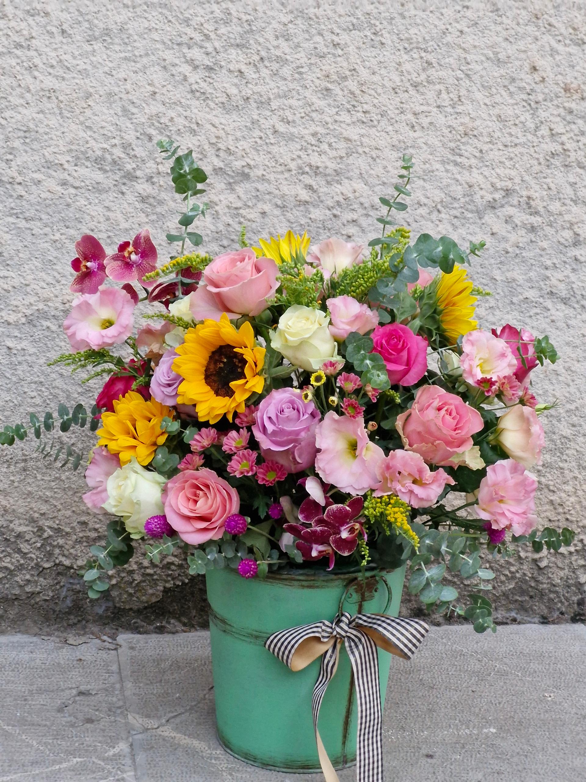 عکس گل فروشی آنلاین ماندنی