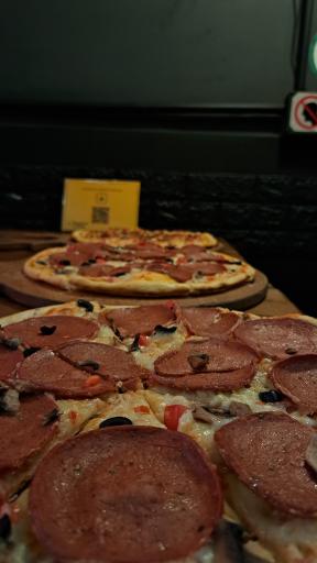 عکس کافه تیتانیوم