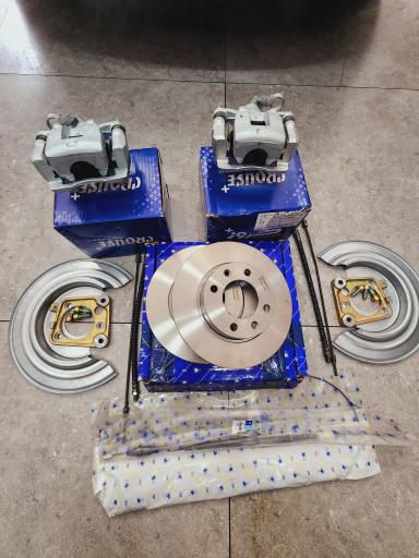 عکس تعمیرگاه ترمز ABS غلامی