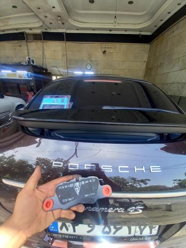 عکس تعمیرگاه ترمز ABS غلامی