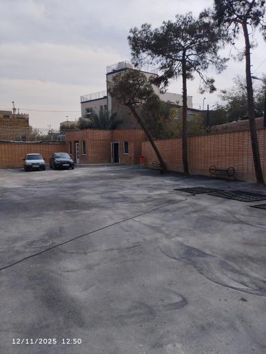 عکس مدرسه حاج فضل الله منزوی زاده 