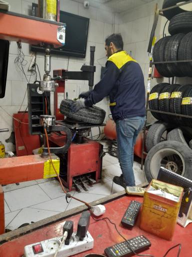 عکس لاستیک و آپارات برادران حیدری