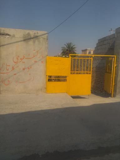عکس پارکینگ عمومی بازار