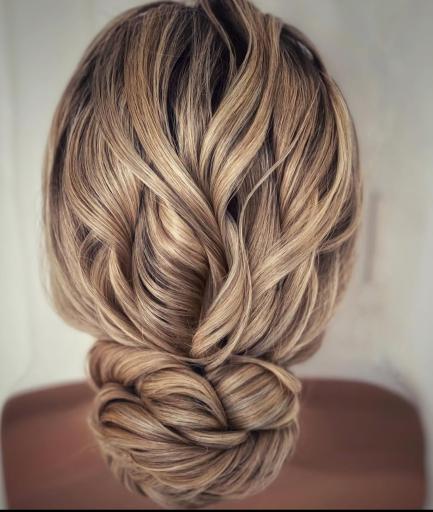 عکس آموزشگاه و سالن زیبایی پلک