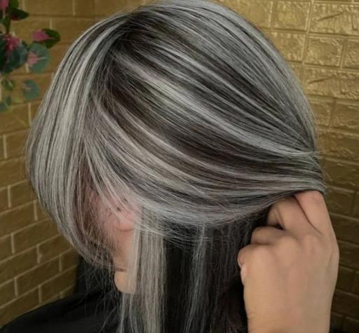 عکس آموزشگاه و سالن زیبایی پلک