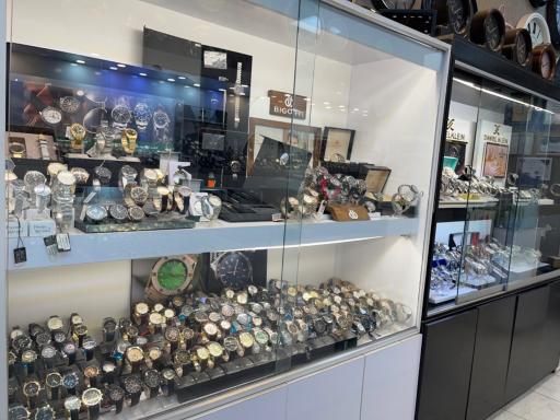 عکس گالری ساعت احمد خرم