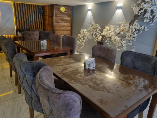 عکس کبابسرا و دیزی سرا شاهان 