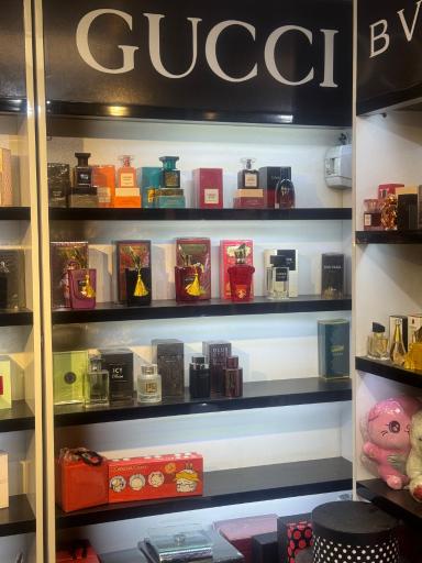 عکس عطریات آمیتیس