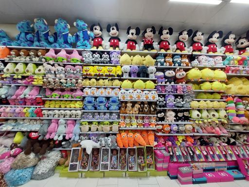 عکس عروسک فروشی توکلی 