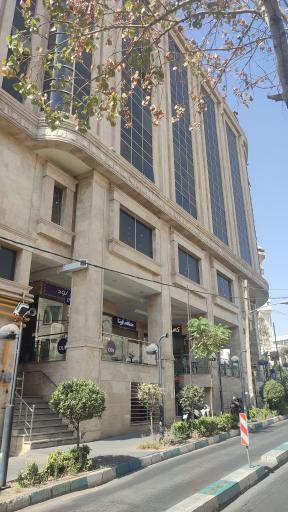 عکس مجتمع تجاری اترک