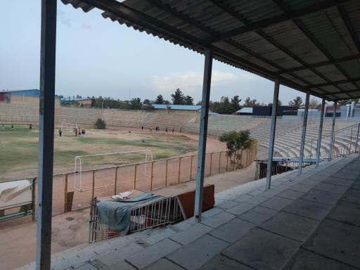 عکس ورزشگاه 22 بهمن