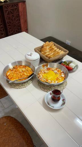 عکس صبحانه سرا آمیرزاد