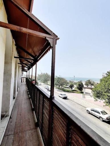 عکس عمارت طبیب