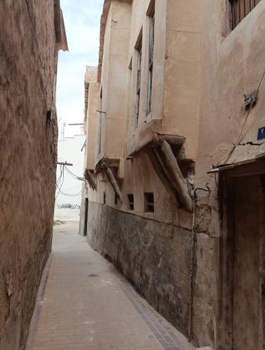 عکس عمارت طبیب