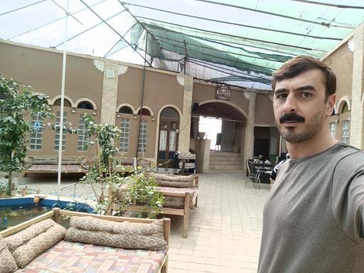 عکس مهمانسرا و رستوران گامبرون