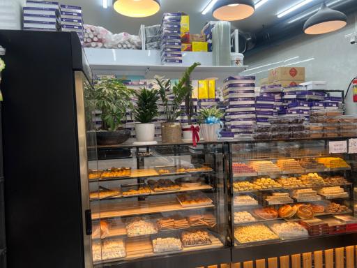 عکس کافه نان و شیرینی فرانسوی