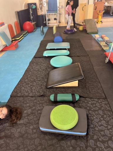 عکس مرکز روزانه توانبخشی بهار نو