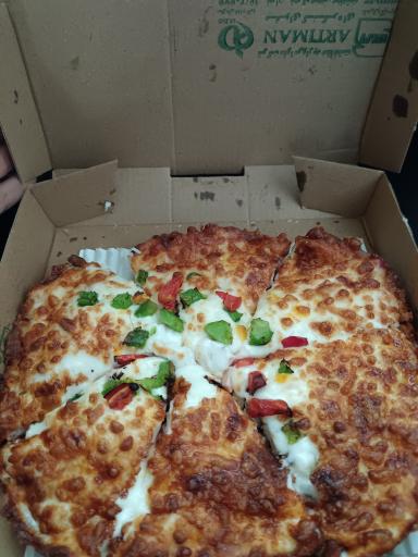 عکس پیتزا هفت چنار