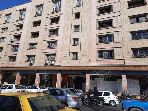 عکس مجتمع تجاری رشید 2