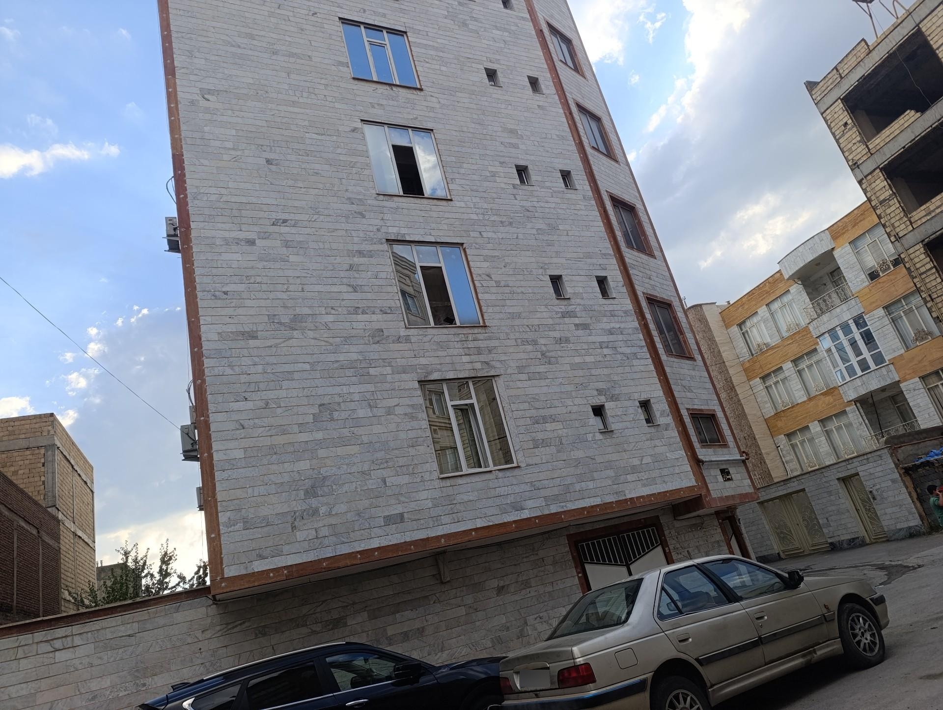 عکس آپارتمان بهاران