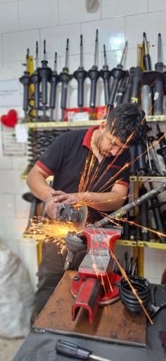 عکس کمک فنر سازی نیما