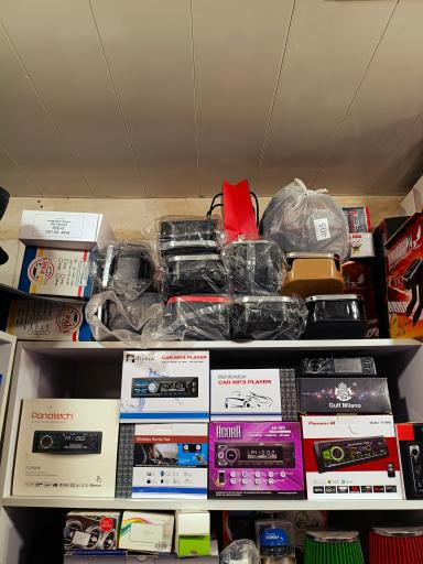 عکس آریا اسپرت