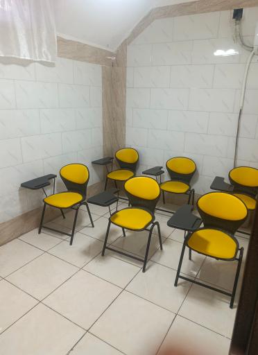 عکس آموزشگاه آرایشگری فنی حرفه ای آزاد خاص