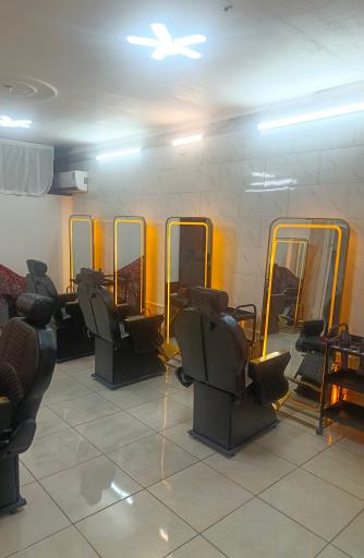 عکس آموزشگاه آرایشگری فنی حرفه ای آزاد خاص