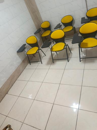 عکس آموزشگاه آرایشگری فنی حرفه ای آزاد خاص