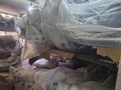 عکس فروشگاه لوازم یدکی کنت