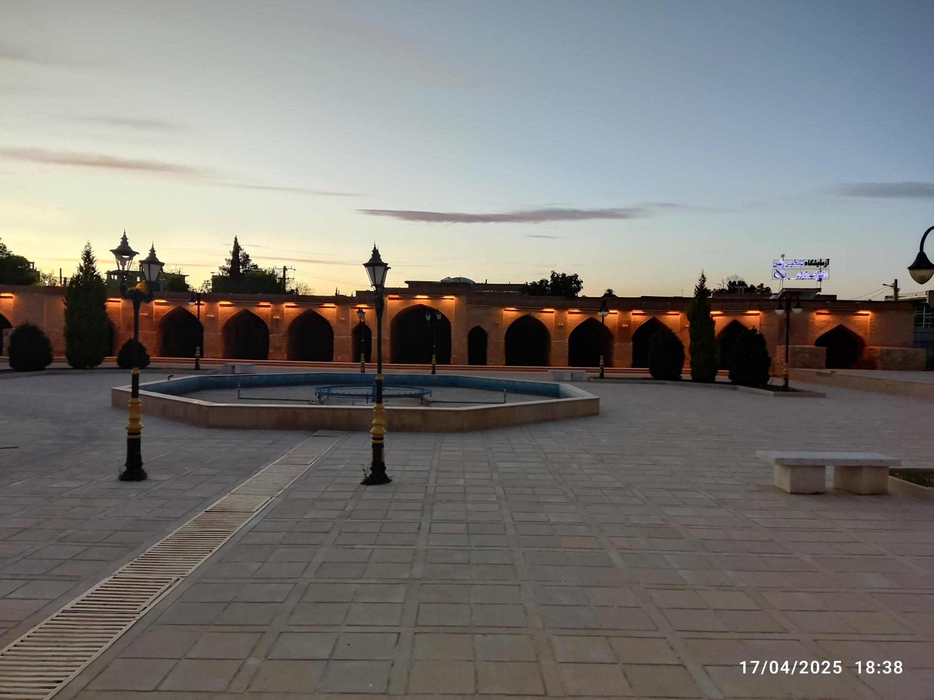 عکس کاروانسرای زکی خانی