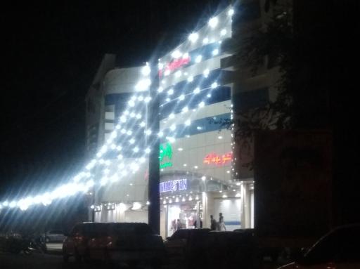 عکس مرکز خرید نگین لارستان