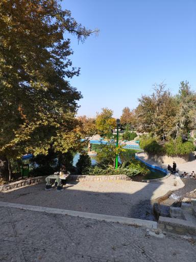 عکس آرامگاه یار محمد خان سردار مفخم شادلو