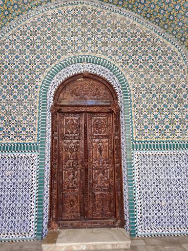 عکس آرامگاه یار محمد خان سردار مفخم شادلو