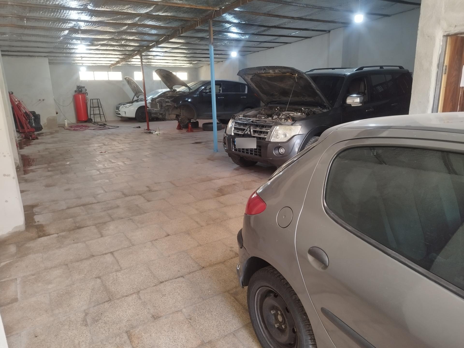 عکس تعمیرگاه گیربکس اتوماتیک مارون 