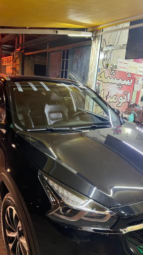 عکس ترمیم و تعویض شیشه اتومبیل کلاسیک